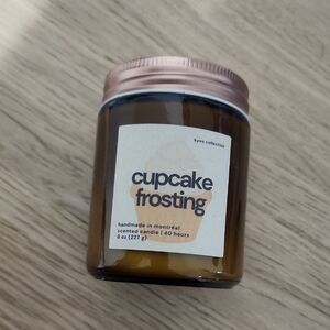 Cupcakw Frosting Candle Vegan Clean
